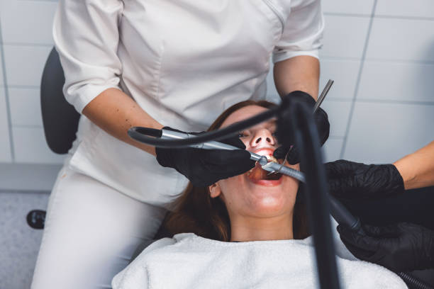 Best Emergency Tooth Extraction in Warren Park, IN